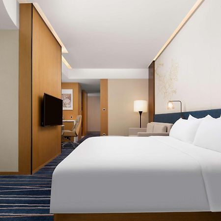 Hilton Garden Inn Zibo Zhangdian Zewnętrze zdjęcie
