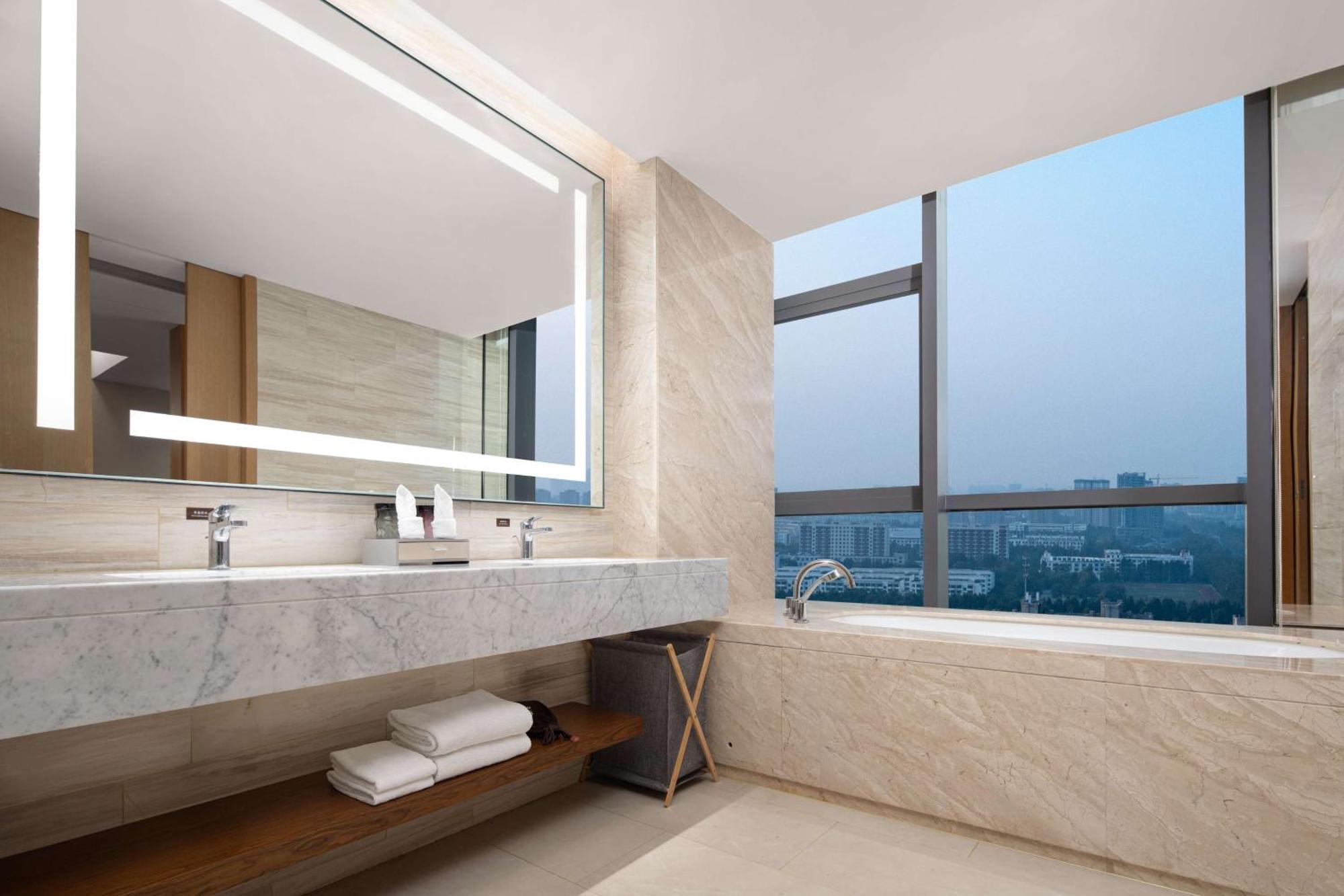 Hilton Garden Inn Zibo Zhangdian Zewnętrze zdjęcie