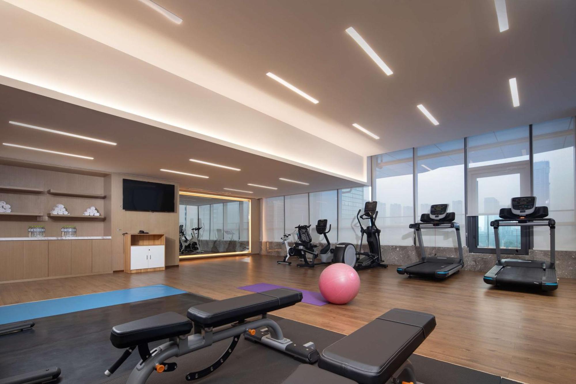 Hilton Garden Inn Zibo Zhangdian Zewnętrze zdjęcie